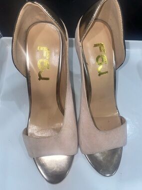 FSJ Blush Suede Open-Toe Heels with Gold Toe Cap